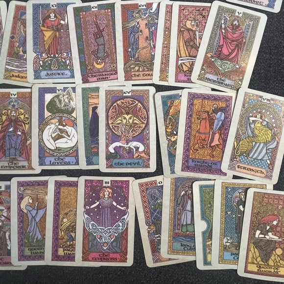 •1990 The Celtic Tarot by Courtney Davis Box Set Aquarian Press• - Picture 12 of 12